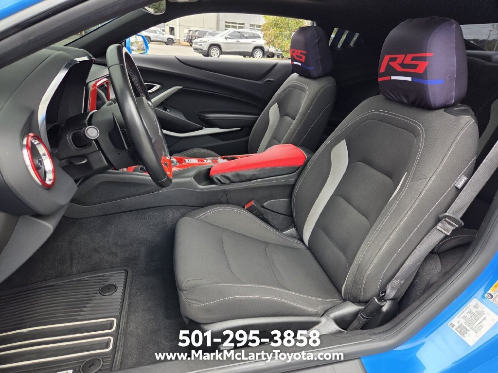 Used 2022 Chevrolet Camaro LT w/ RS Package RWD image 9