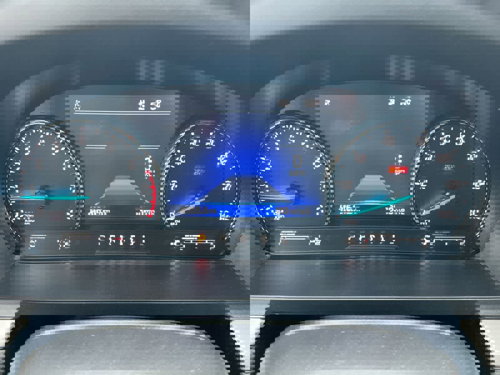 Used 2022 Ford Explorer XLT w/ Equipment Group 202A AWD/4WD image 32