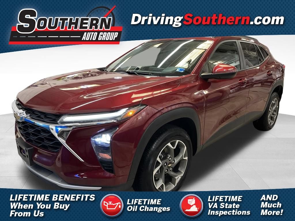 Used 2024 Chevrolet Trax LT w/ Driver Confidence Package