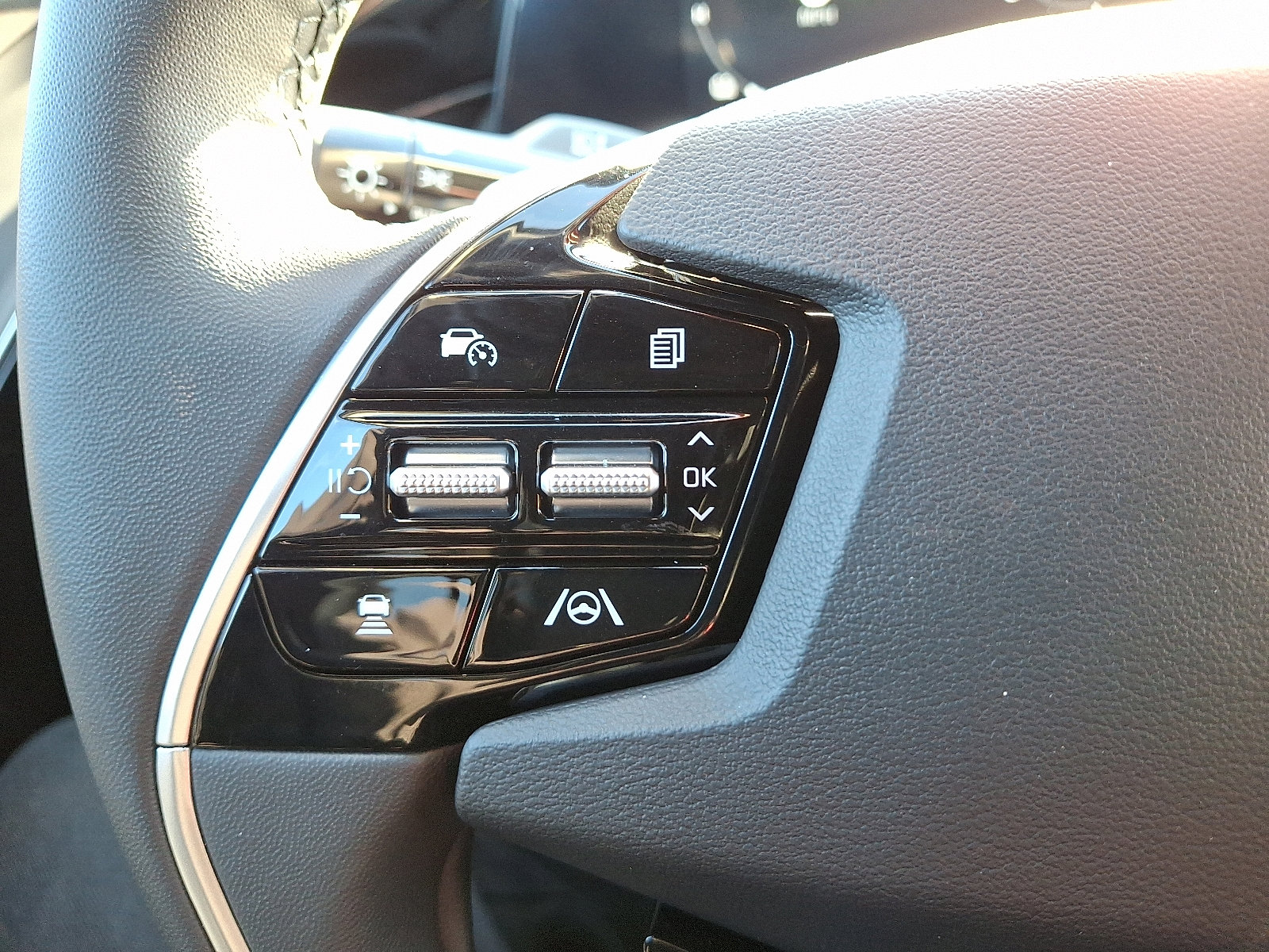 Used 2024 Kia Niro Wind w/ Wind Preserve Package image 20