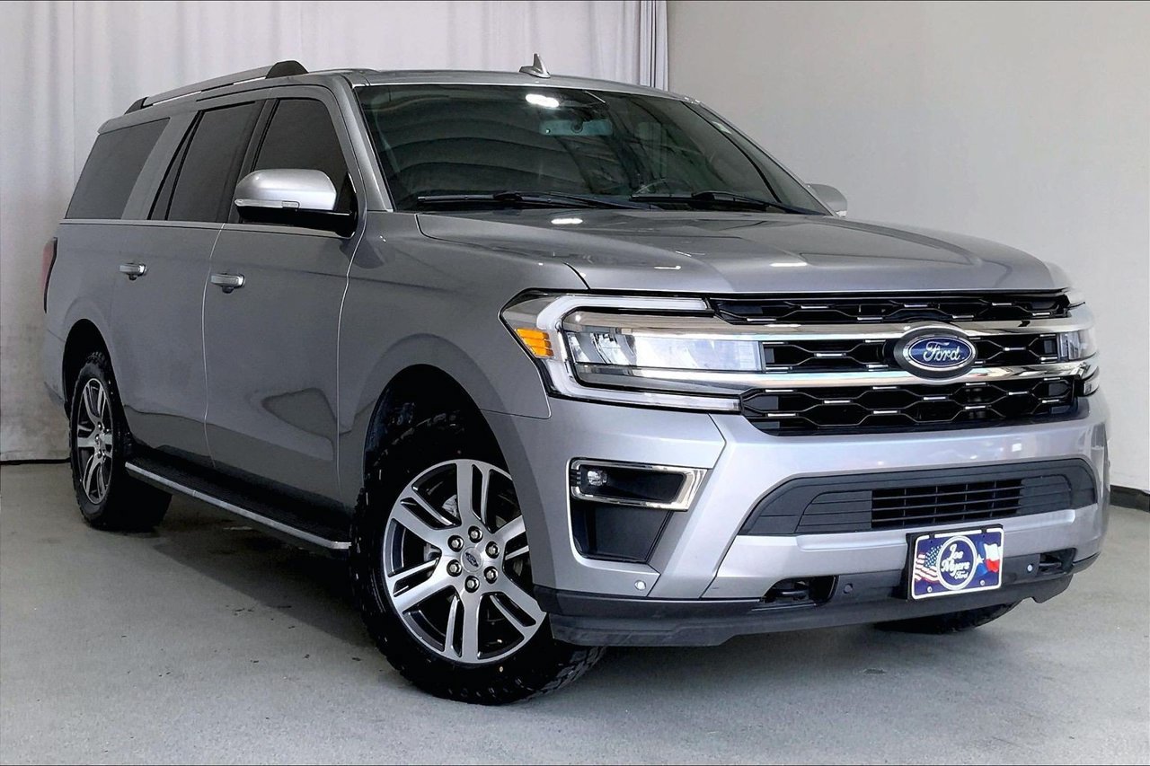 Used 2023 Ford Expedition Max Limited AWD/4WD image 34