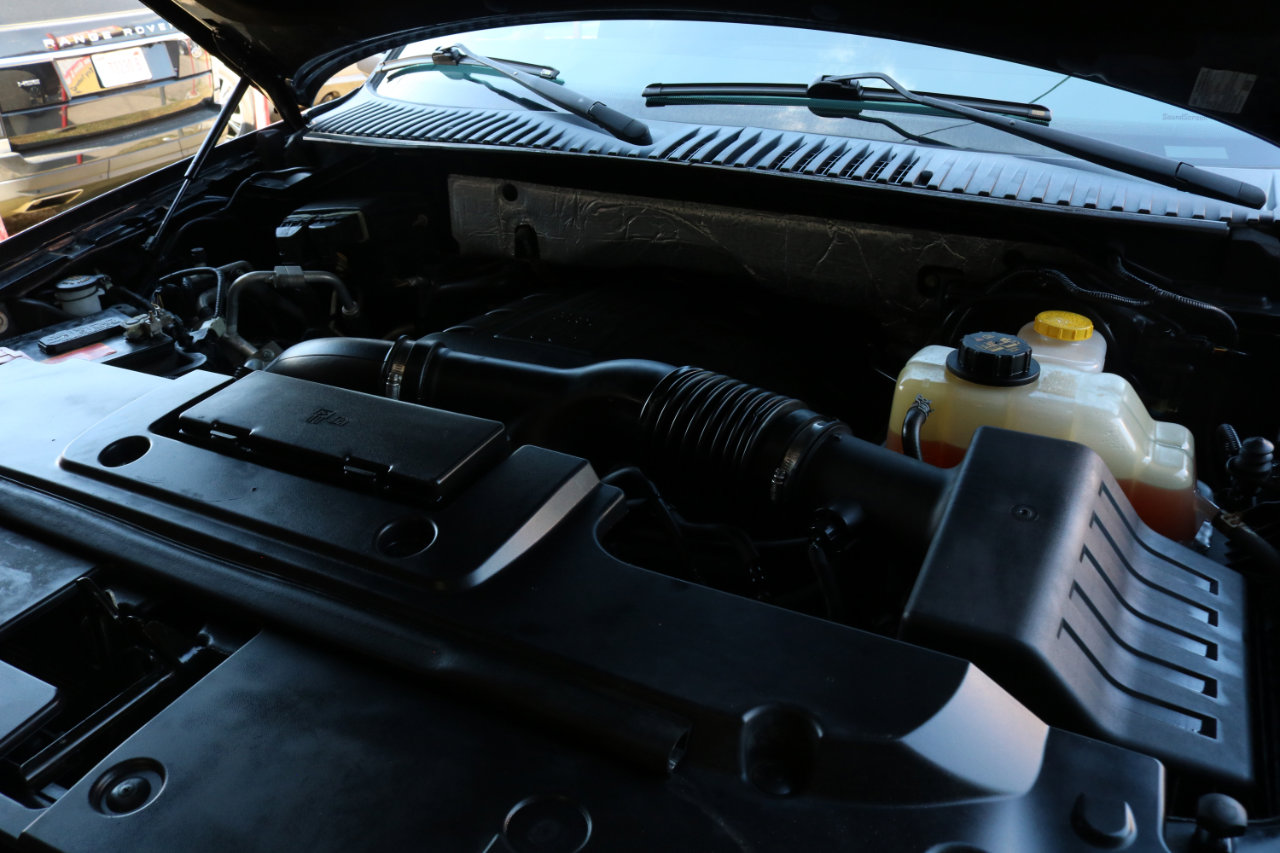 Used 2017 Ford Expedition XLT w/ Equipment Group 202A image 53