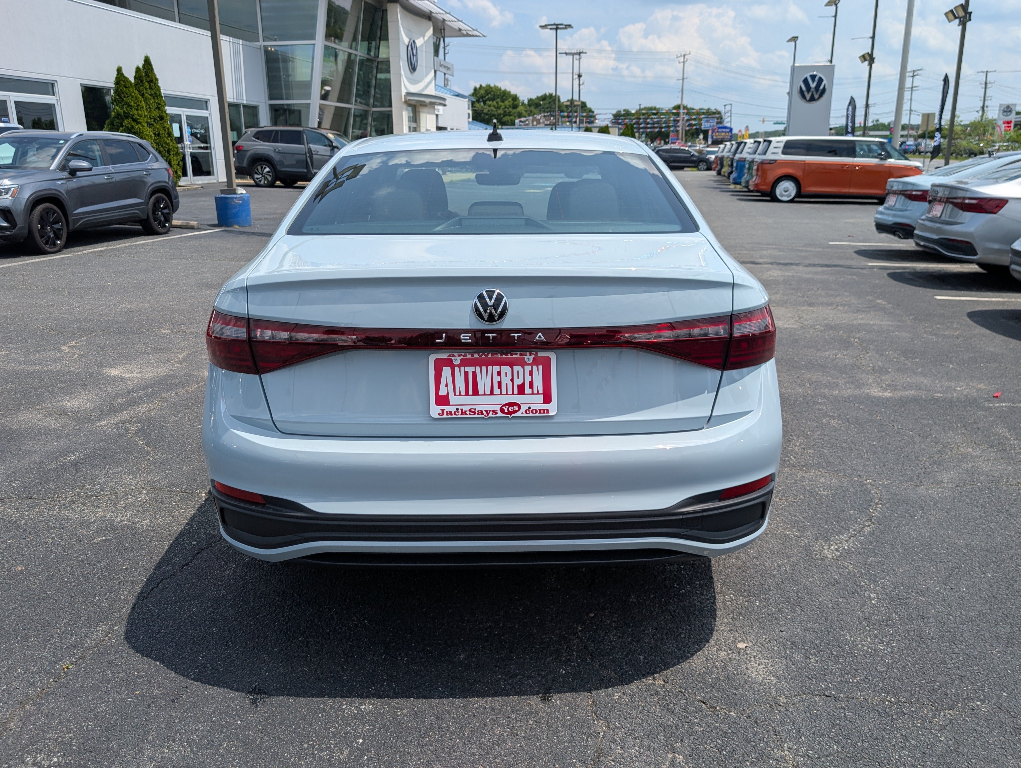 New 2026 Volkswagen Jetta Sport FWD image 4