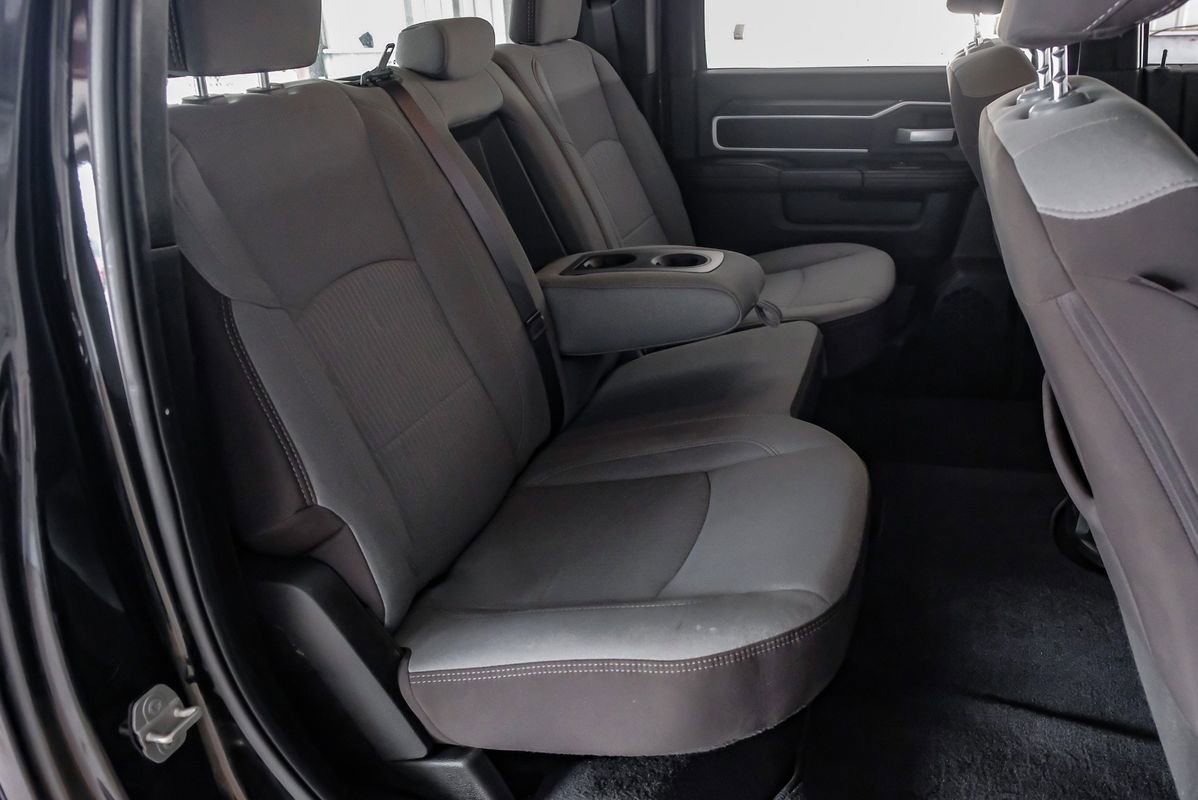 Used 2024 RAM 3500 Big Horn image 34