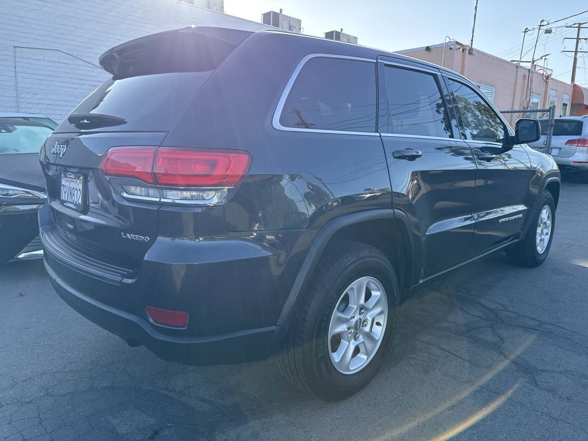 Used 2014 Jeep Grand Cherokee Laredo image 7