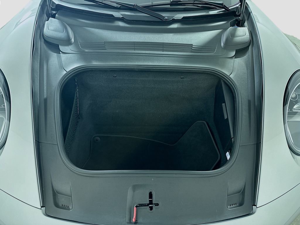 Certified 2020 Porsche 911 Carrera S image 9
