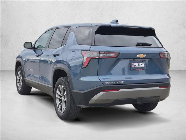 Used 2026 Chevrolet Equinox LT AWD/4WD image 8