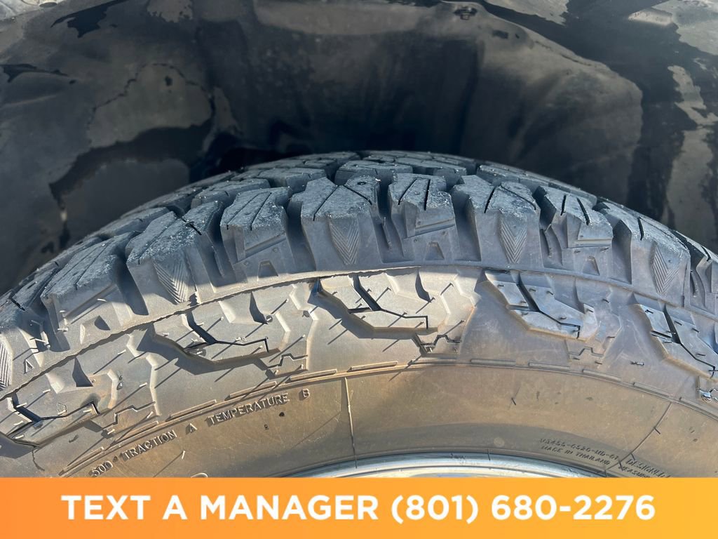 Used 2013 RAM 1500 Laramie w/ Convenience Group AWD/4WD image 10