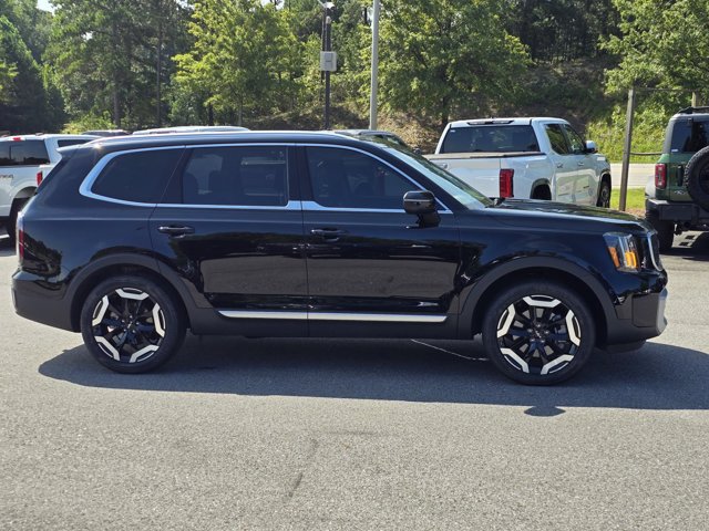 Used 2024 Kia Telluride EX w/ EX Captain's Chair Package FWD image 6