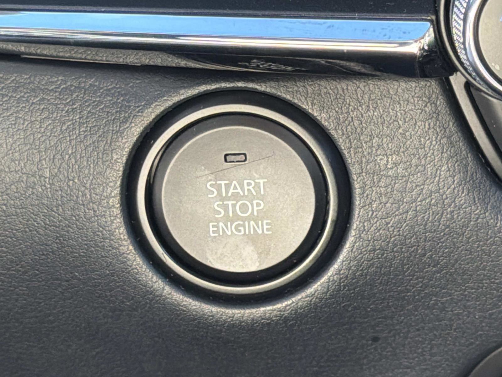 Used 2025 MAZDA CX-30 AWD 2.5 S w/ Premium Package image 16