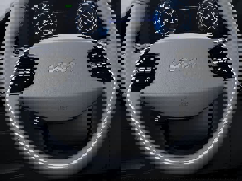 New 2026 Kia Niro Wave FWD image 22