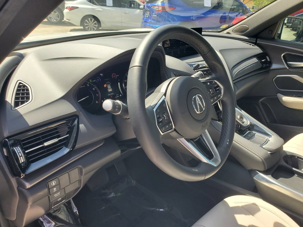 Used 2026 Acura RDX SH-AWD image 15