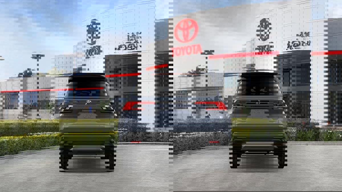 New 2026 Toyota Grand Highlander Limited image 9