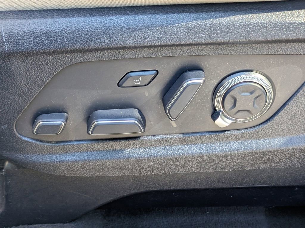 Used 2023 Hyundai Palisade Calligraphy image 21