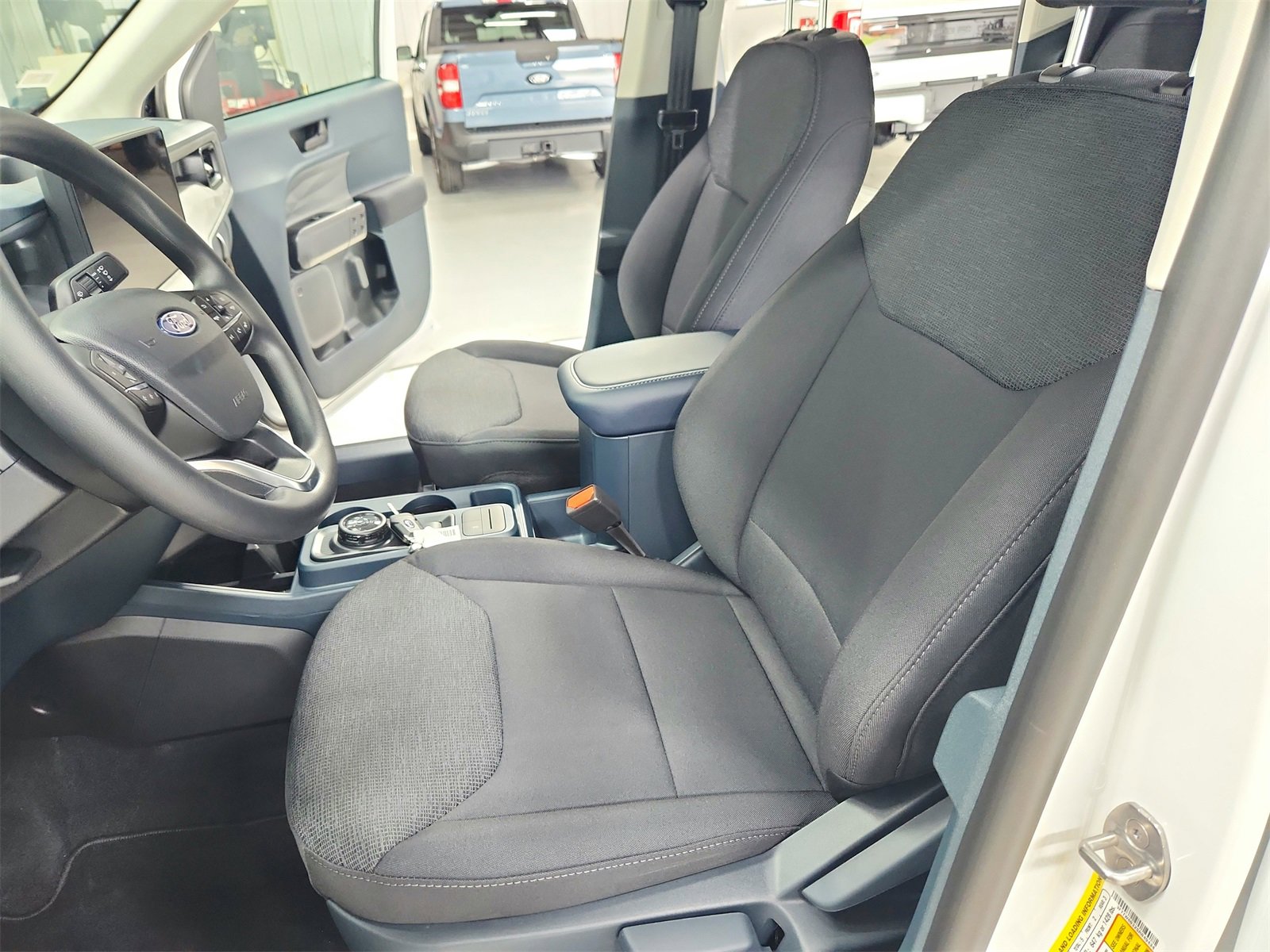 New 2025 Ford Maverick XL w/ Equipment Group 101A image 19