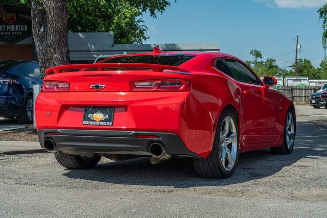 Used 2018 Chevrolet Camaro SS RWD image 6