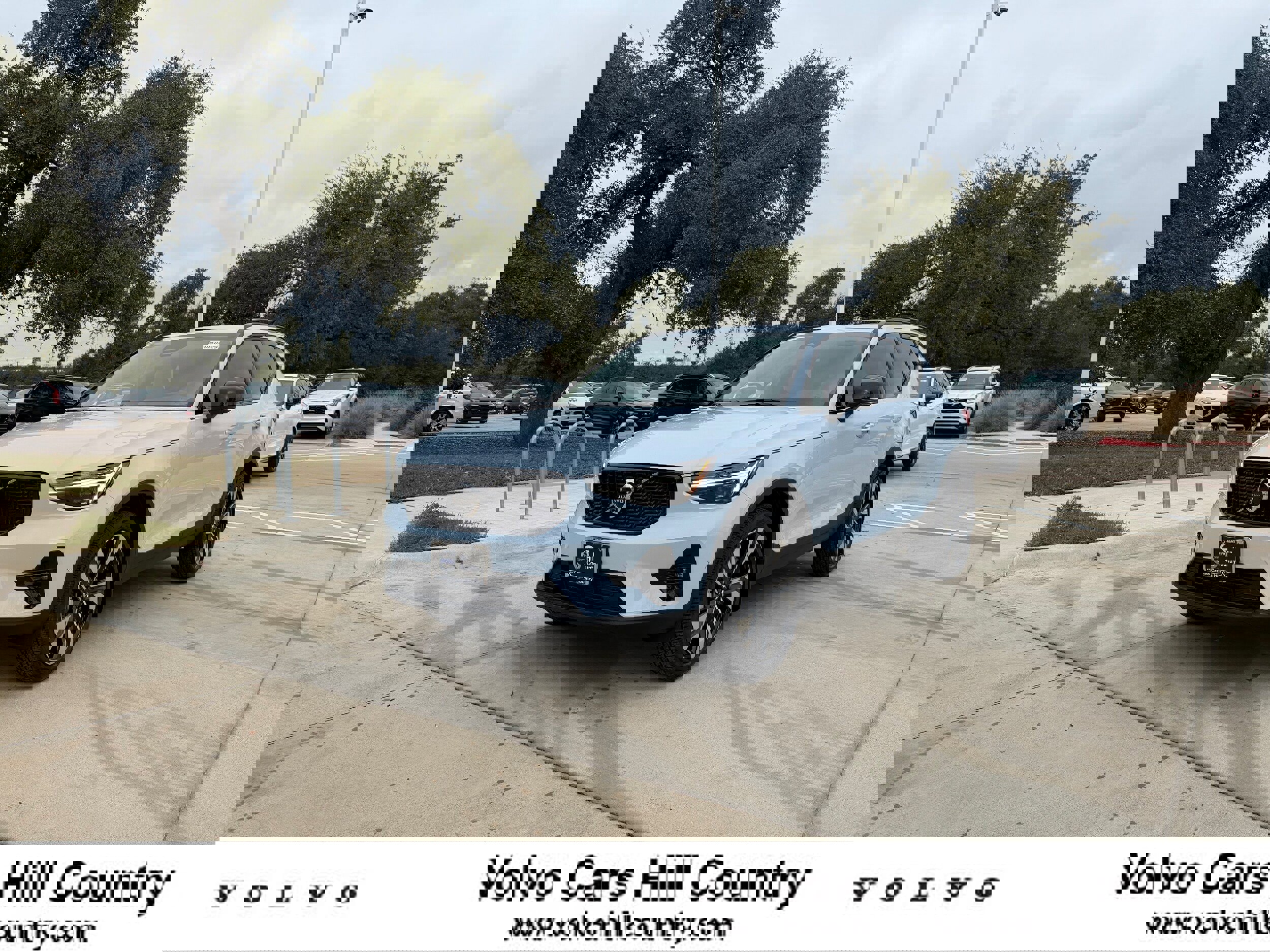 New 2026 Volvo XC40 B4 Plus w/ Protection Package Premier FWD image 1