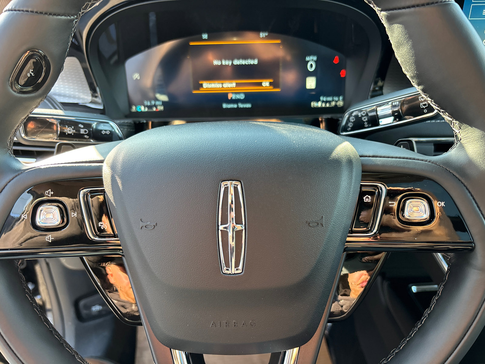 New 2026 Lincoln Corsair Reserve AWD/4WD image 16
