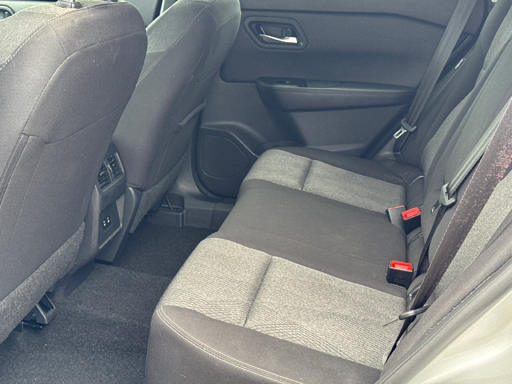 Certified 2025 Nissan Rogue SV AWD/4WD image 24