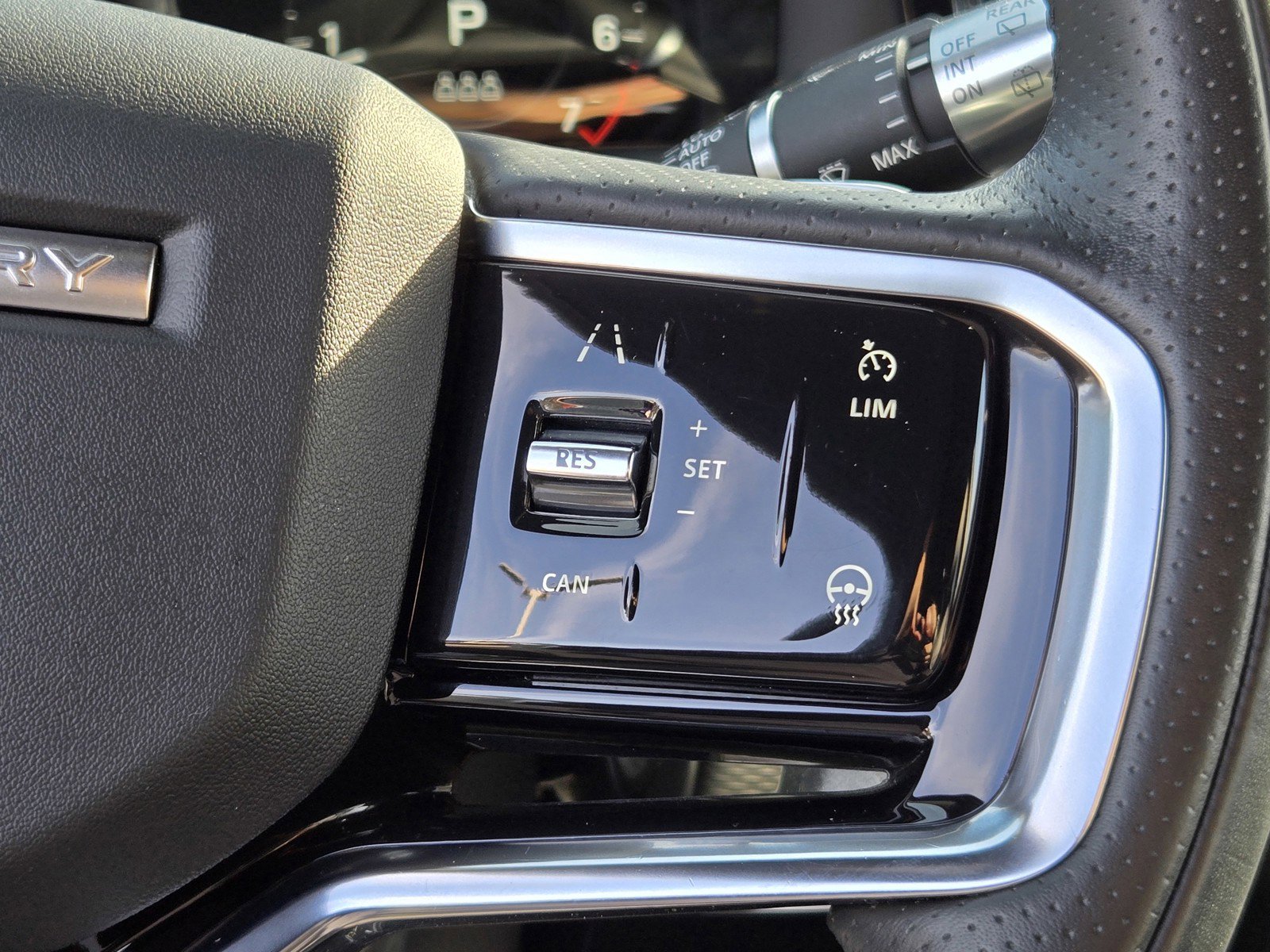 Used 2021 Land Rover Discovery Sport S R-Dynamic image 24