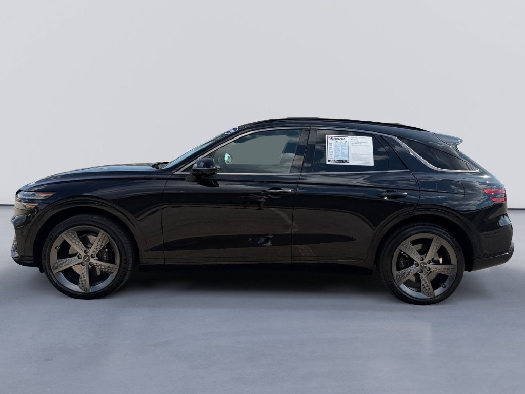 Used 2023 Genesis GV70 3.5T Sport w/ Sport Prestige Package AWD/4WD image 6