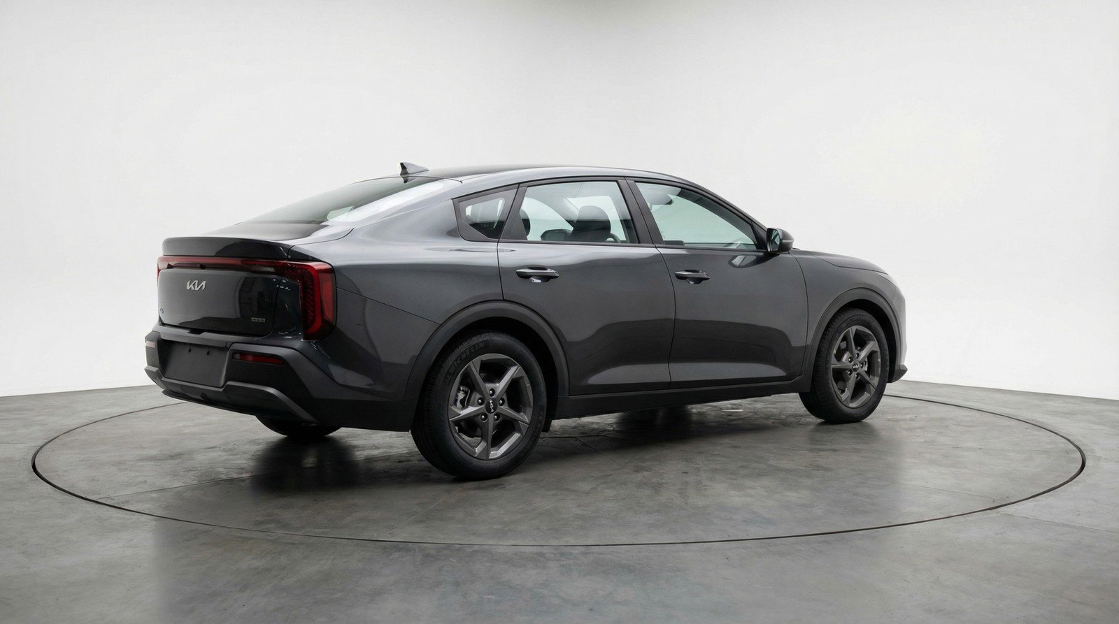 Used 2025 Kia K4 LXS image 9