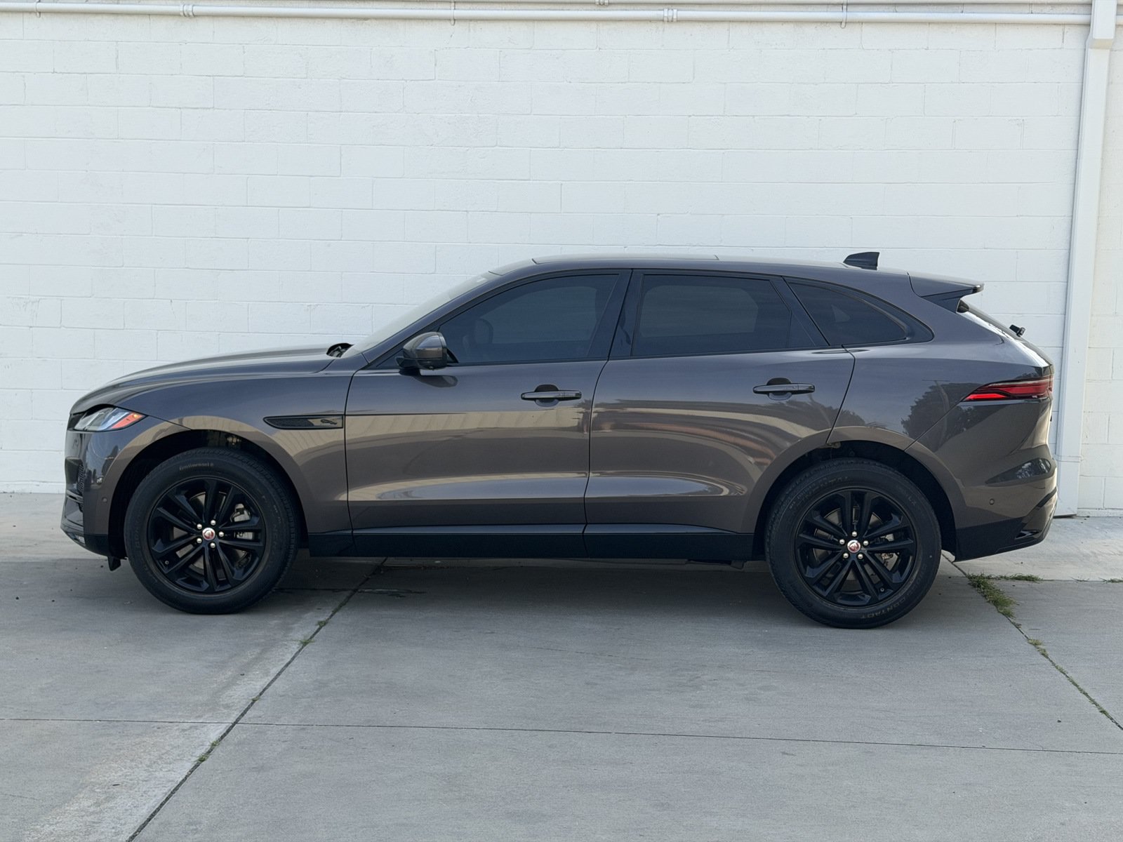 Used 2021 Jaguar F-PACE S AWD/4WD image 4