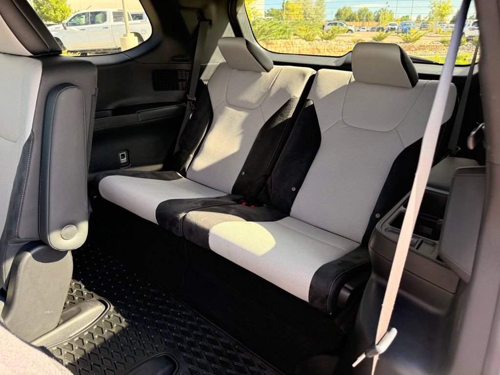 Used 2024 Lexus TX 500h AWD image 25