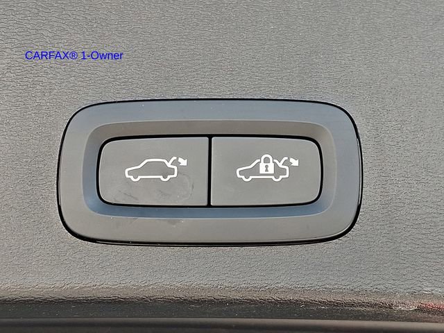 Certified 2023 Volvo XC40 B5 Plus w/ Driver Assist Package image 31