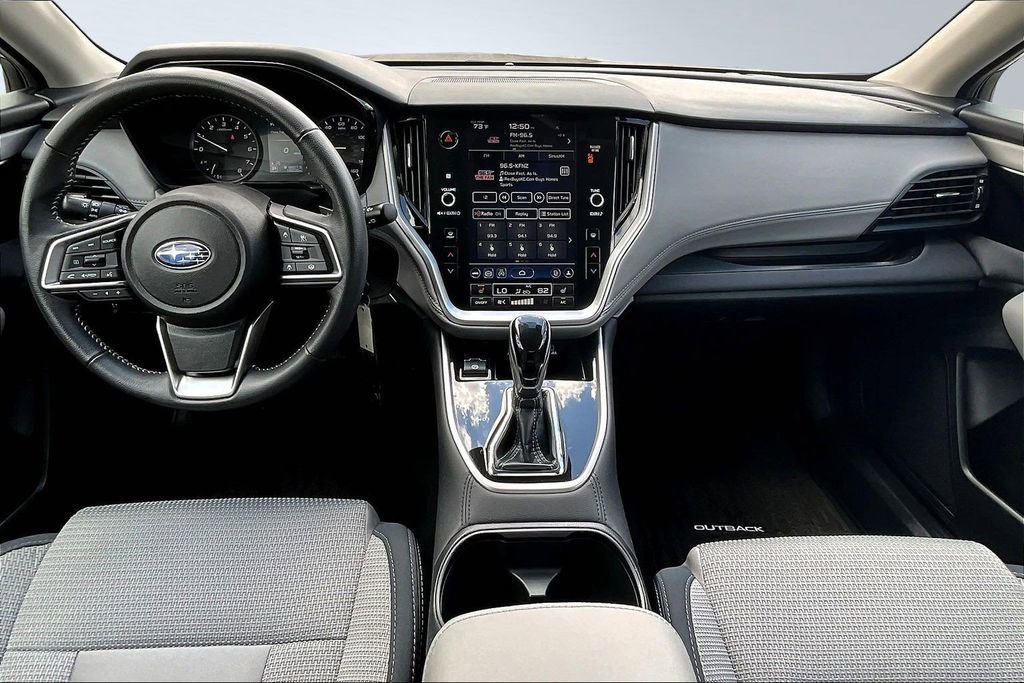 Used 2025 Subaru Outback Premium w/ Popular Package #1A image 8