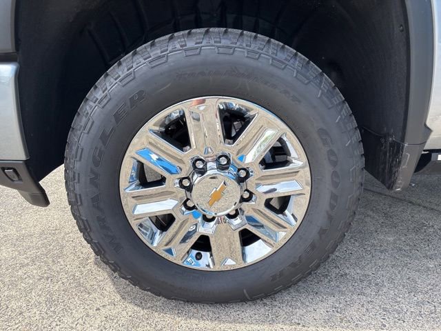 New 2026 Chevrolet Silverado 3500 LTZ w/ Trail Boss Package AWD/4WD image 12