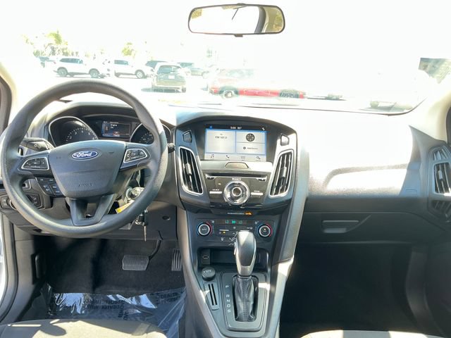Used 2018 Ford Focus SEL FWD image 12