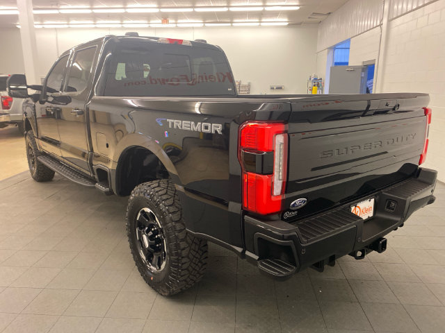Used 2026 Ford F250 Platinum w/ Tremor Off-Road Package AWD/4WD image 14