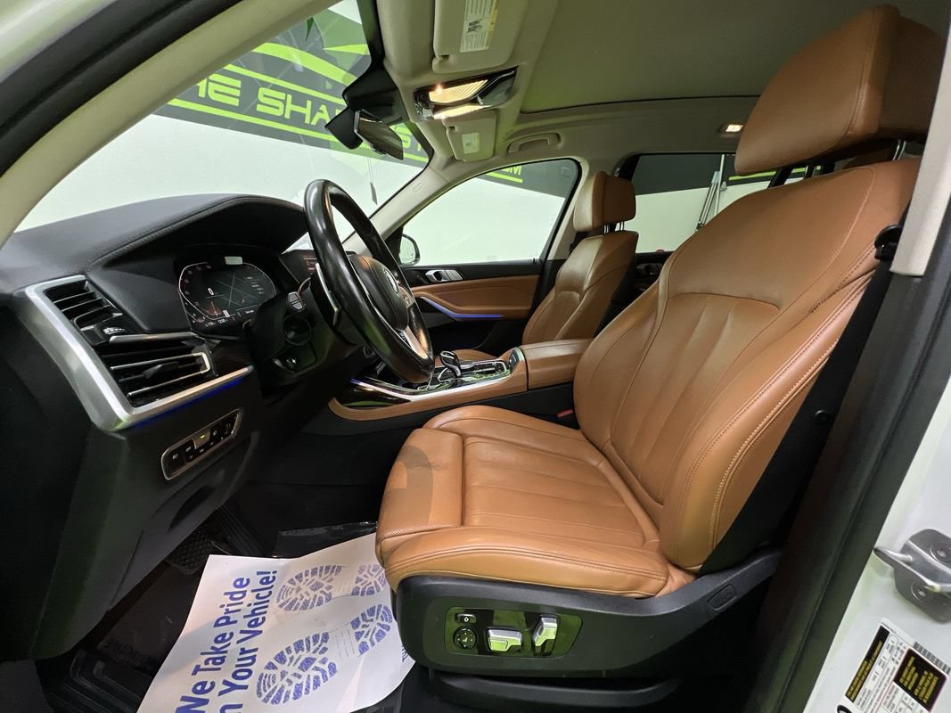 Used 2020 BMW X7 xDrive40i w/ Premium Package AWD/4WD image 17