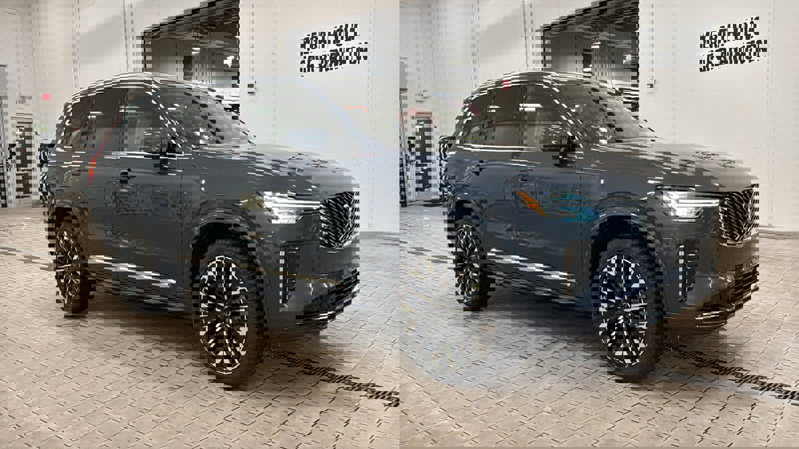 New 2026 Volvo XC90 T8 Plus w/ Protection Package Premier image 3