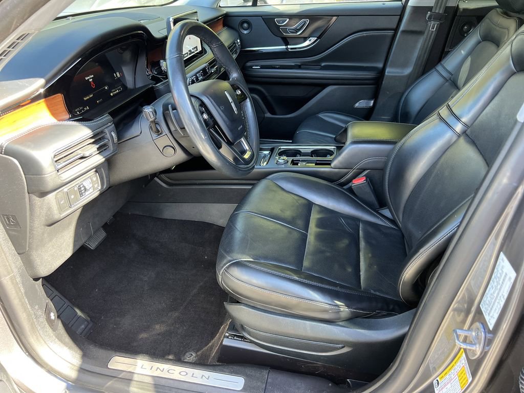 Used 2021 Lincoln Corsair Reserve w/ Equipment Group 201A image 7