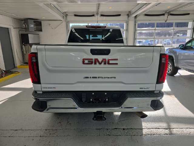 Certified 2024 GMC Sierra 2500 SLT w/ SLT Premium Package AWD/4WD image 4