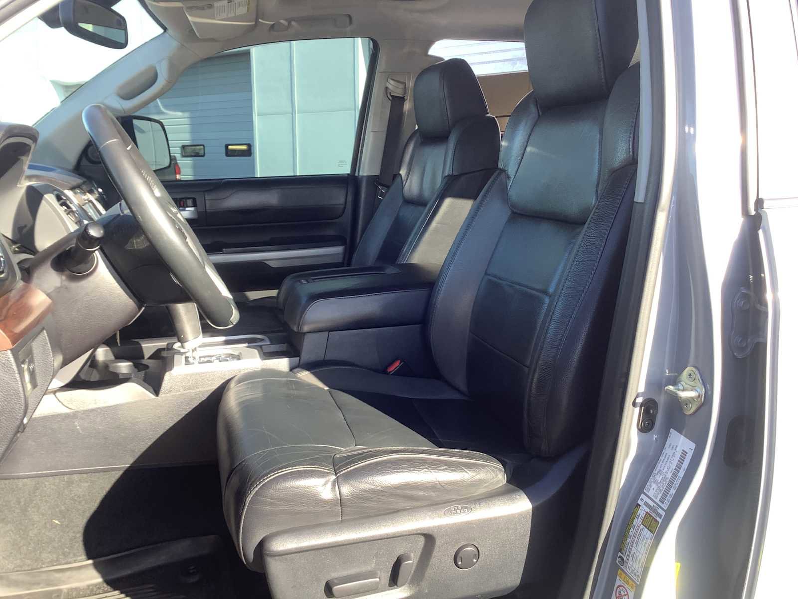 Used 2018 Toyota Tundra Limited image 11