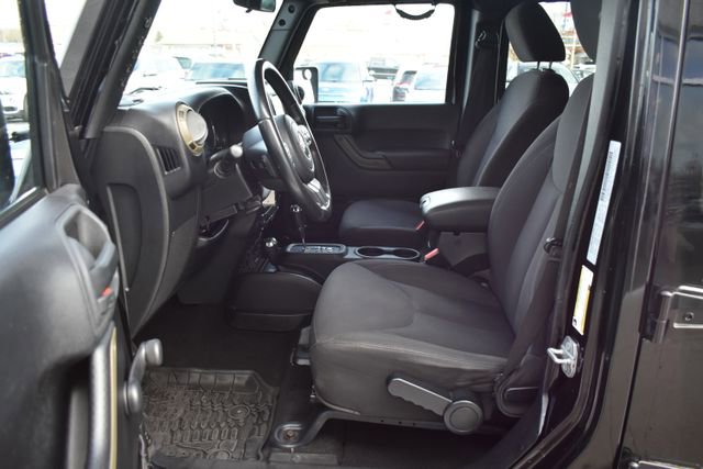 Used 2015 Jeep Wrangler Unlimited Sport image 13