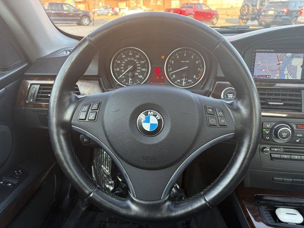 Used 2013 BMW 335i xDrive Coupe AWD/4WD image 15