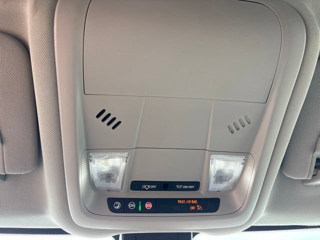 Used 2024 Chevrolet Equinox LS w/ LS Convenience Package FWD image 25