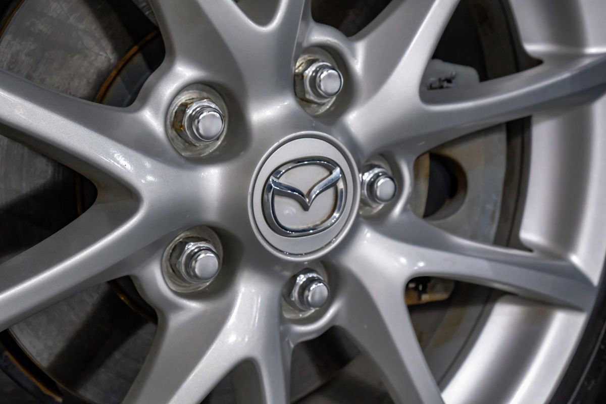 Used 2012 MAZDA MX-5 Miata Grand Touring w/ Premium Pkg image 42