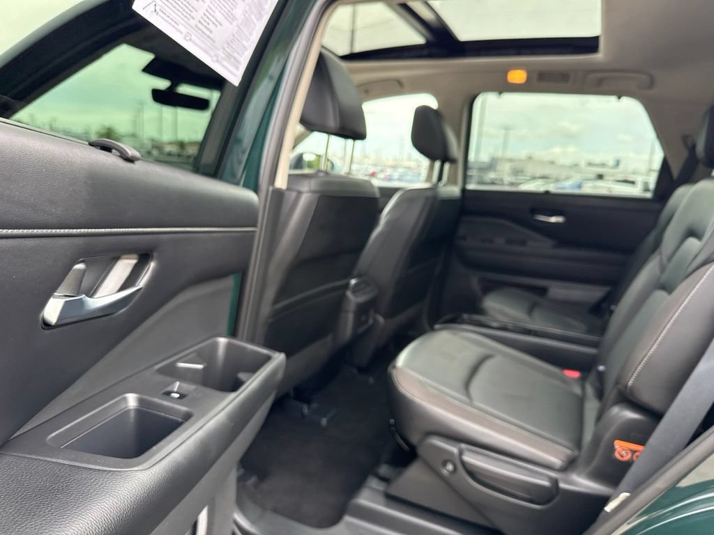 Certified 2023 Nissan Pathfinder SL w/ SL Premium Package AWD/4WD image 25