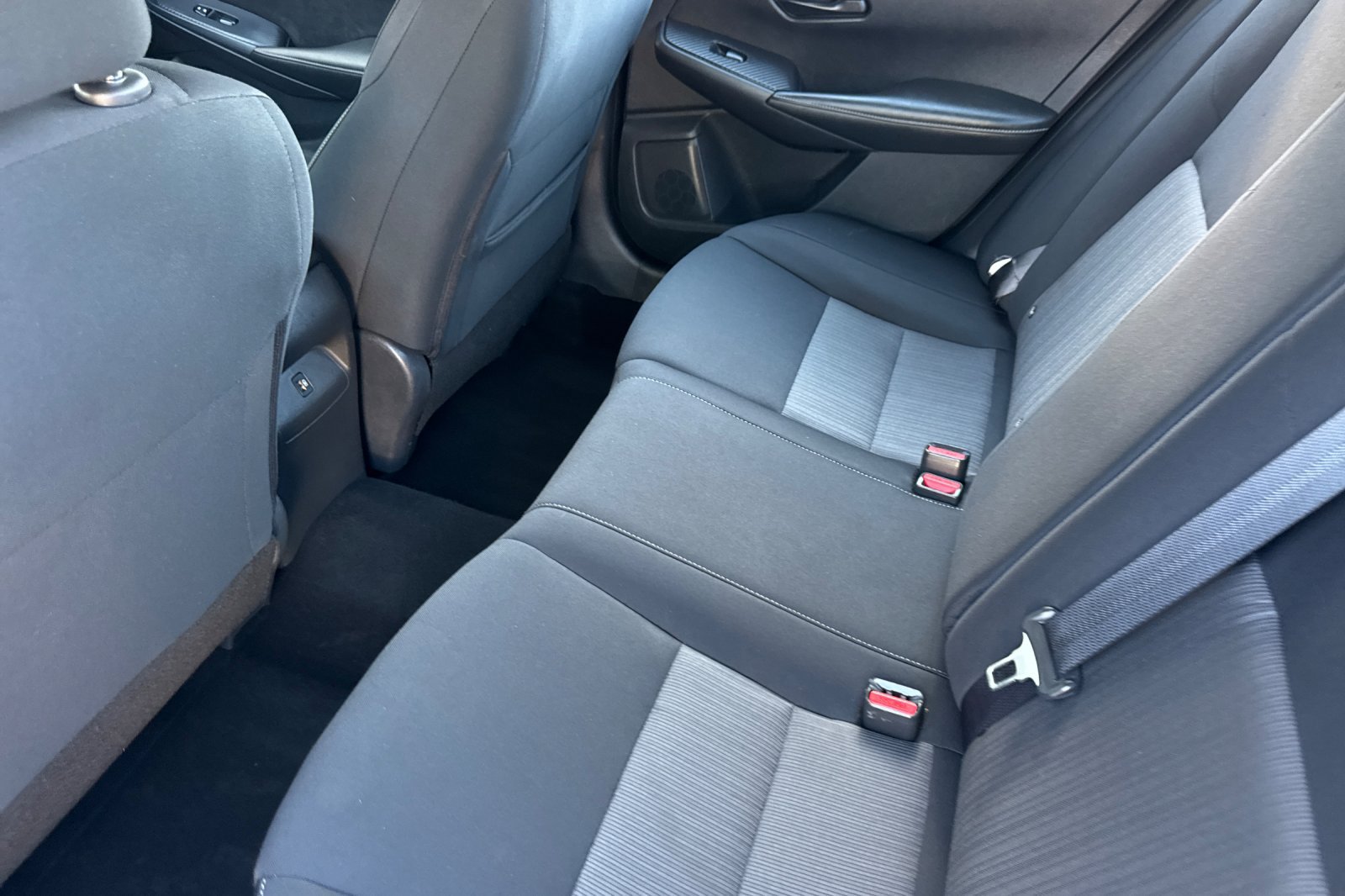 Used 2024 Nissan Sentra SV w/ All-Weather Package FWD image 12