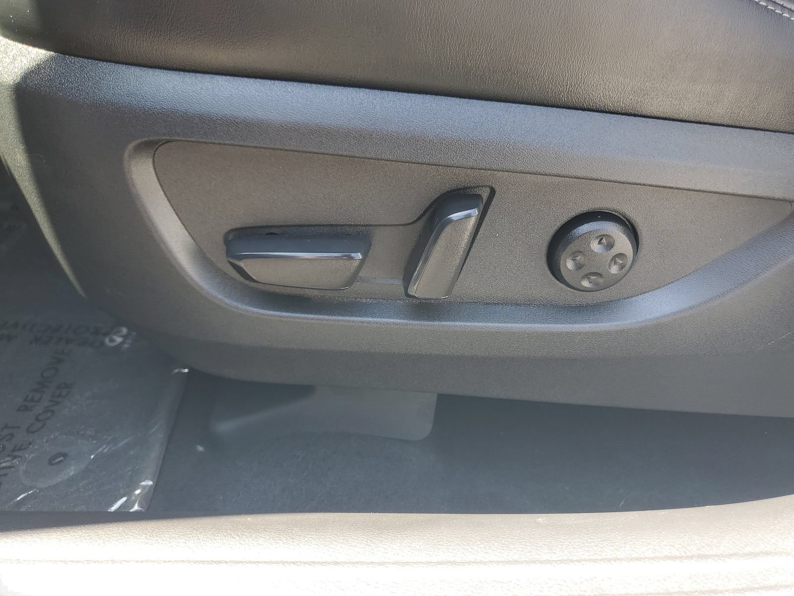 Used 2023 INFINITI QX50 Luxe FWD image 21