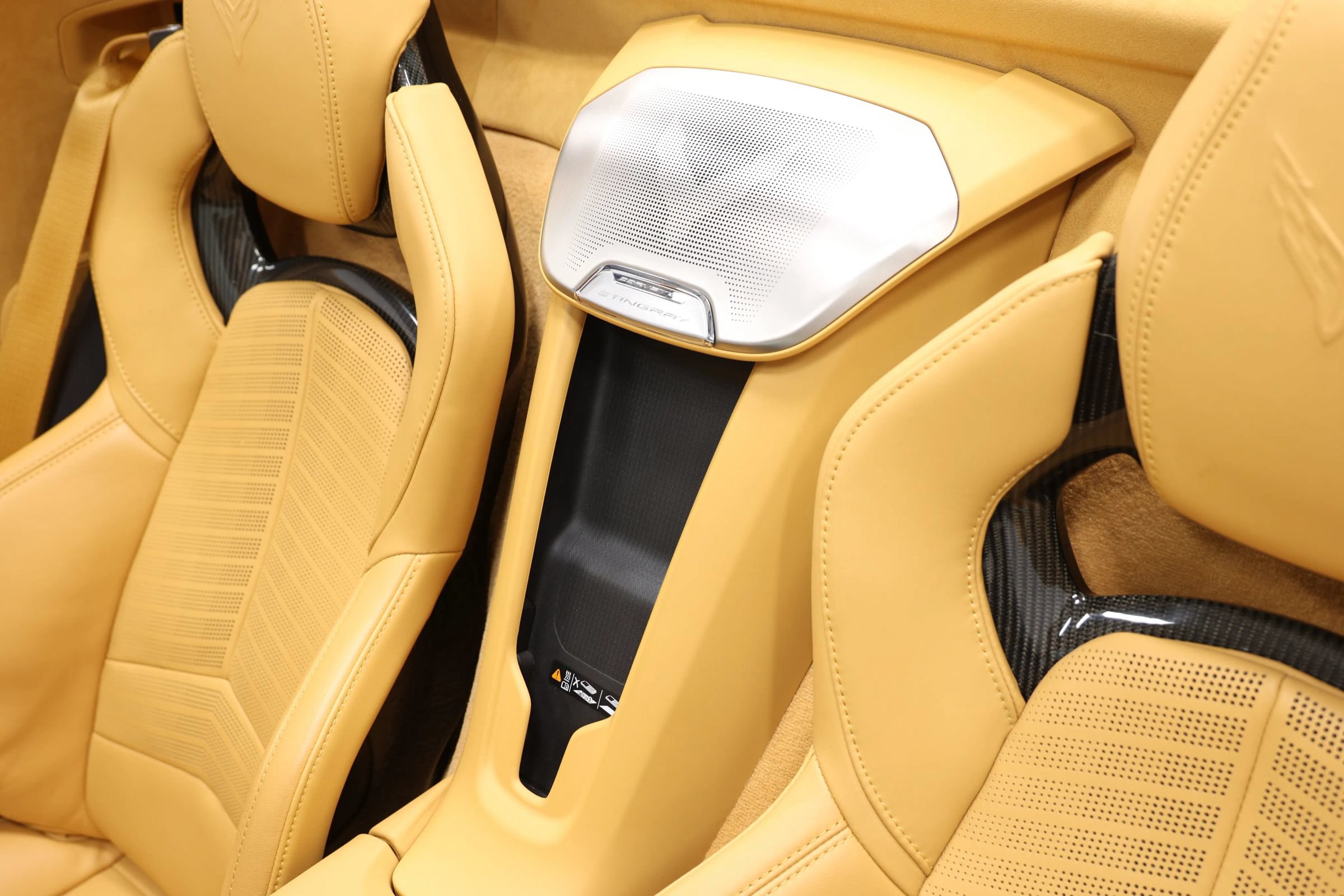 Used 2022 Chevrolet Corvette Stingray Premium Conv w/ Z51 Performance Package RWD image 23
