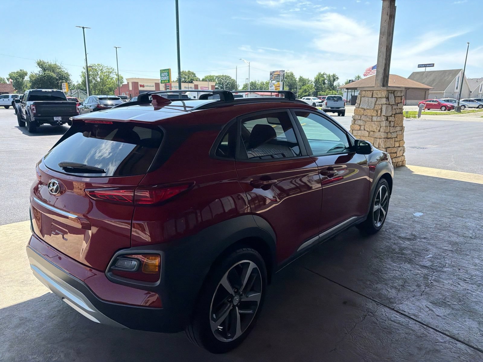 Used 2021 Hyundai Kona Limited FWD image 20