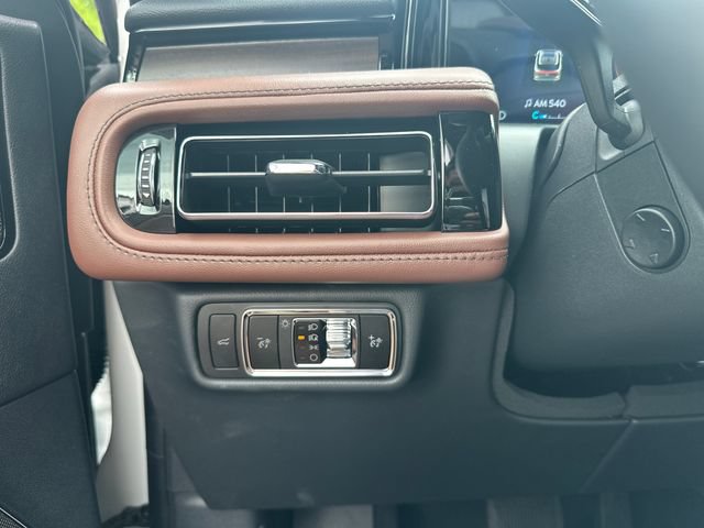 New 2026 Lincoln Aviator Reserve RWD image 23