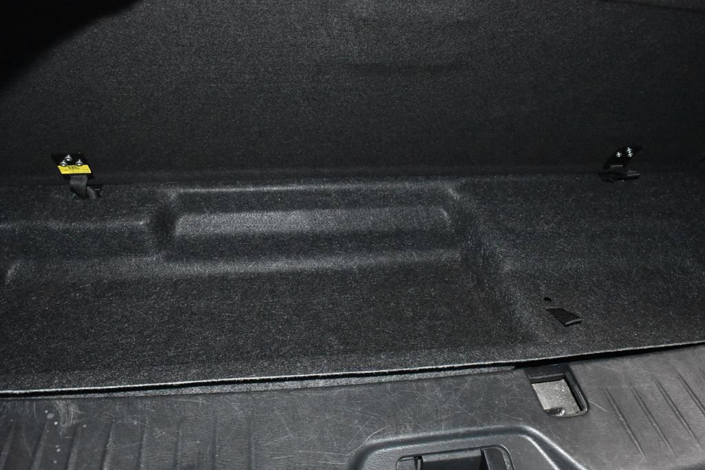 Used 2022 Nissan Armada SL image 36