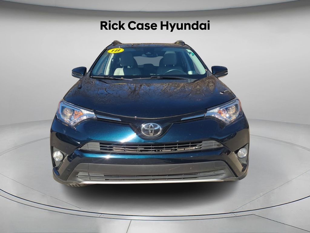 Used 2018 Toyota RAV4 XLE image 5